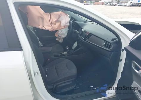 2017 Kia Niro Lx z USA, uszkodzony, nr VIN KNDCB3LCXH5089170